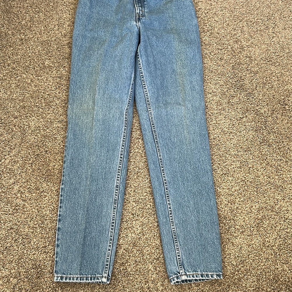 Vintage Levi Ladies 550 Jeans